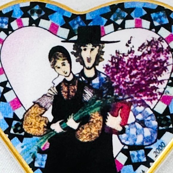 P. Buckley Moss Stars of Love Porcelain Brooch/Pendant Vintage 2000 - Picture 5 of 9